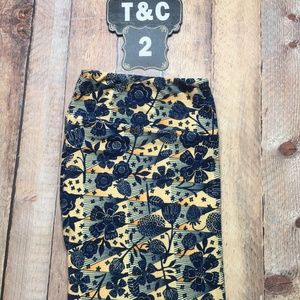 LuLaRoe TC2 Floral Leggings w/ strawberries